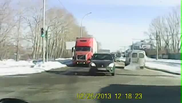 Принципти карманган көк бет айдоочулар 