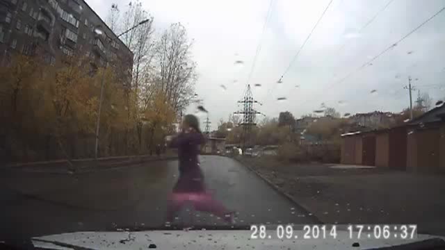 Уялса боло!
