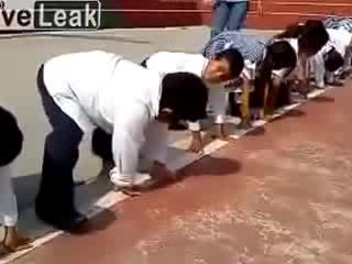 Ха, ха семиз баланын чуркаганын байкагыла