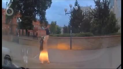 Кыз медлякты тыта бийлеп ))