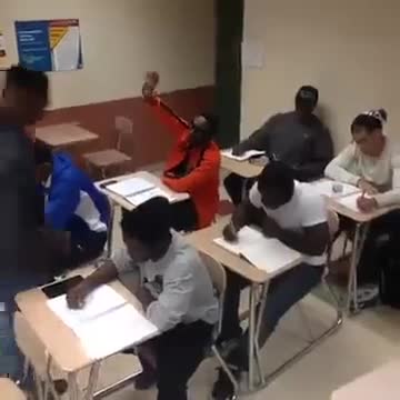 Силерде да болду беле?
