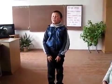  Бул бала өзүндө кандай талант бар экенин билбесе керек