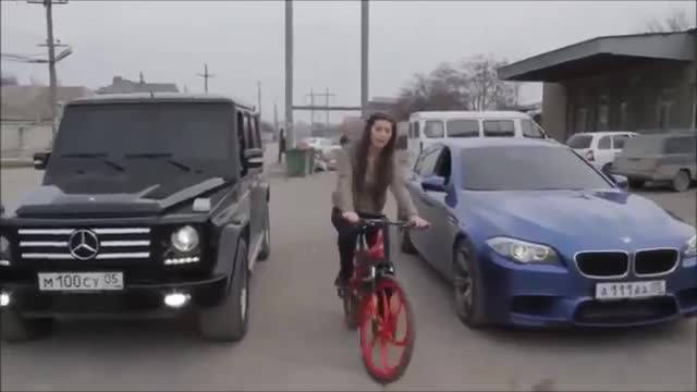Хе-хе! Братва!