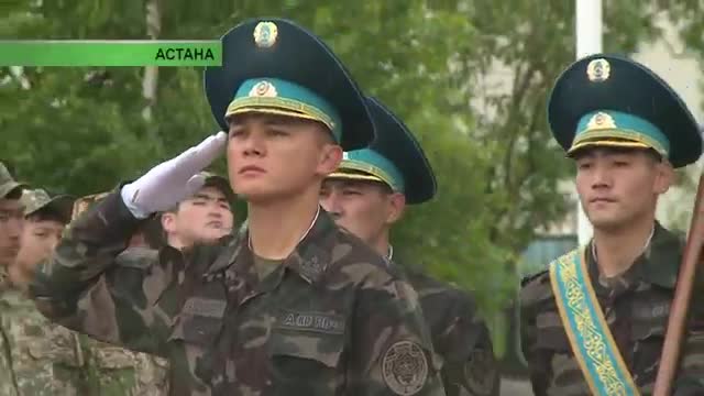  Астанада аскерге жаңы алынгандар кызмат өтөөгө 