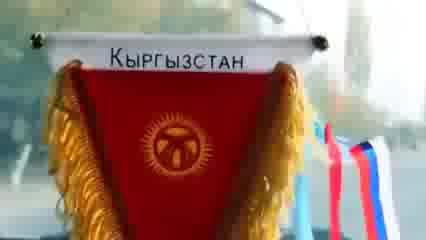 Кыргыз бир туугандар, бул видеону көрүп коюңуздар, сураныч