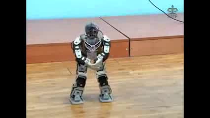 Кыргыздар робот чыгара башташты 