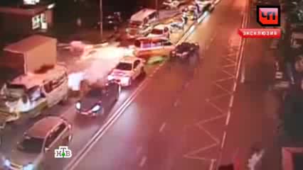 Балта менен кол салганды камера тартып калган