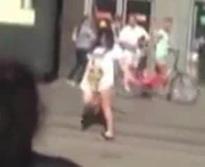 Мас Лолита метронун жанында!