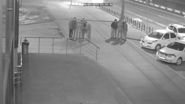 Туура эмес жерге токтогону үчүн жазаланды ))