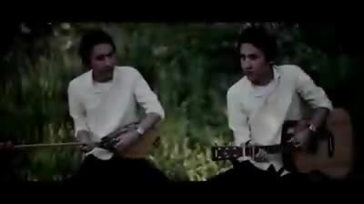 "А мен чабалекейди" сөздөрүн өзгөртүп ырдашыптыр