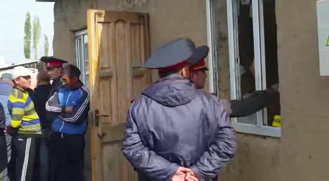 Дордой конушунда 3 кылмышкерди издөө уланууда