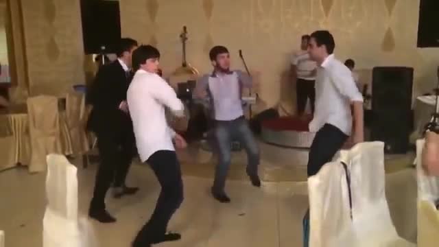 Көрсө, мен бийлегенди билбейт экенмин) )