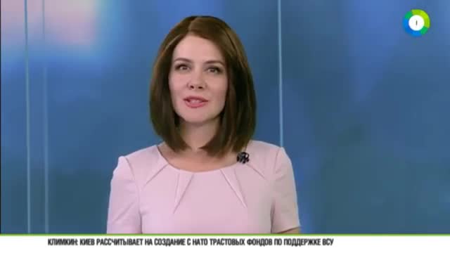 Ронда Роузи эркектердин журналына эмнеге жылаңачтанды? 