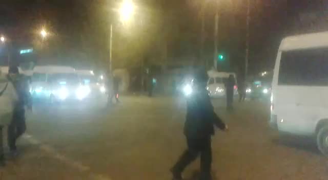 Жөнөкөй жаран МАИчилерге жардам берди (26.11.15)
