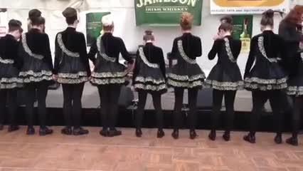 Ирландиялык "Гангнамстайл" )) Эстеп коюңуз ))