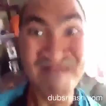 Жакшы ырдайт экен ))