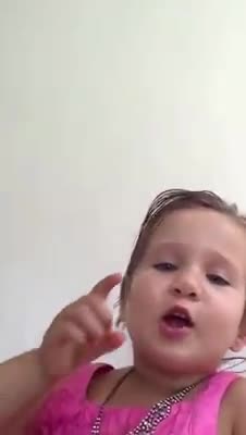 Тили таттуу кыз интервью берди го ))