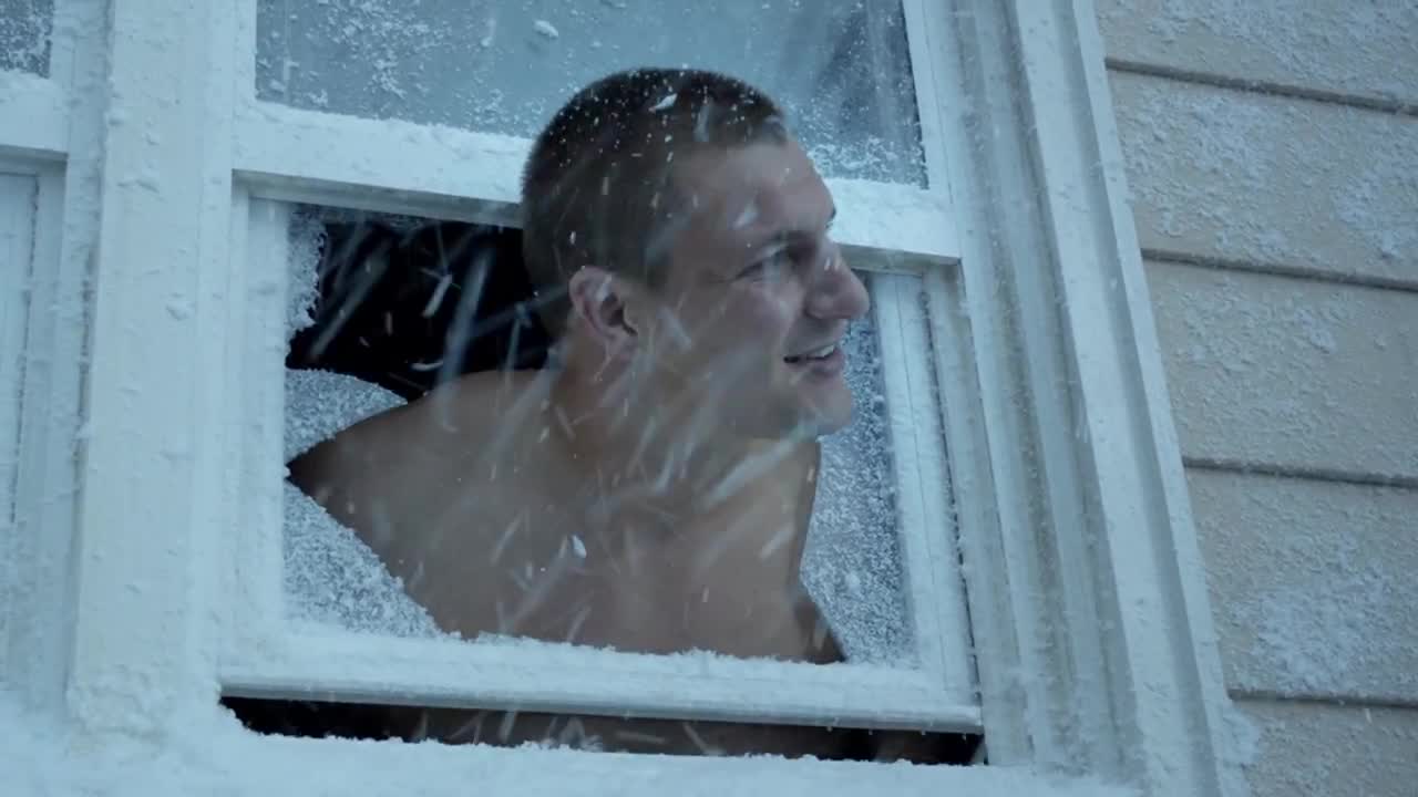 Бүгүн бизде "Snow day" (Кар күн)