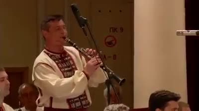 Украинанын улуттук аспаптар оркестри, кол чаап да ойношкон го