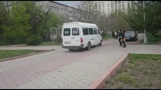 Маршрутка сейил бакта "сейилдеп" жүрөт го
