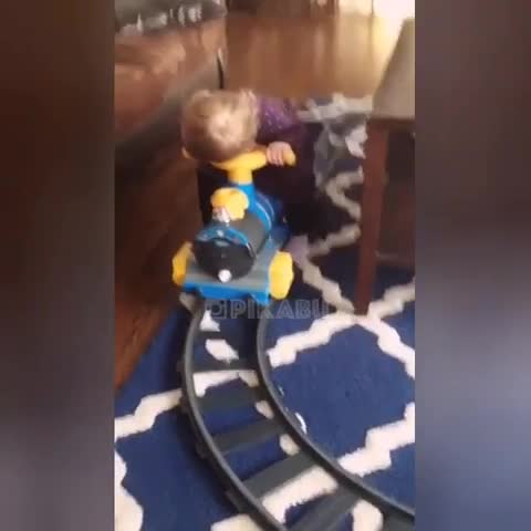 Жумушка баратканда...