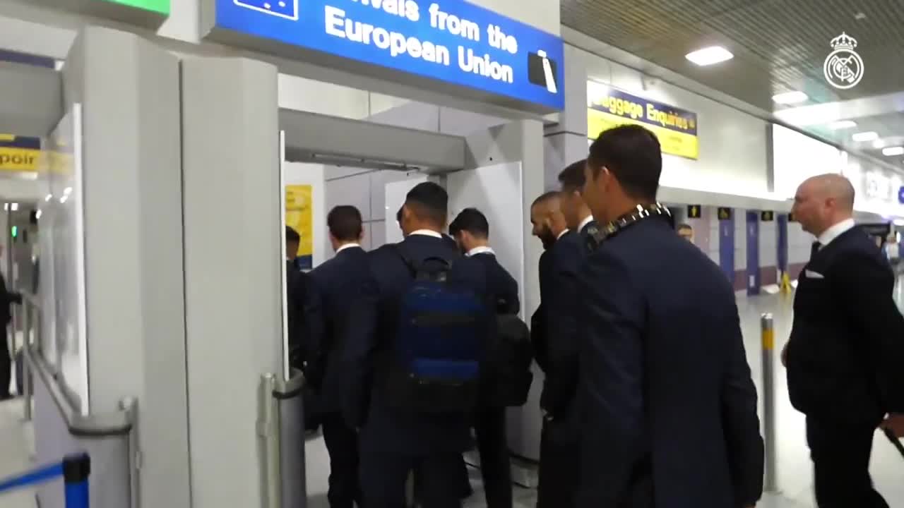 Роналдуну Манчестер шаарында күйөрмандар жылуу тосуп алды 