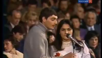 Дмитрий Быковдун жаш кезинде Чыңгыз Айтматовго суроо бергени. 1987-жыл