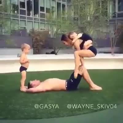 Үй-бүлөң менен бирге машыккан кандай сонун?!