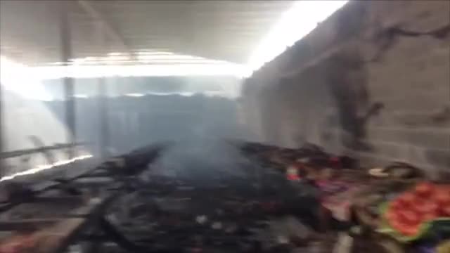 Исфанадагы чоң базардын өрттөн кийинки абалы