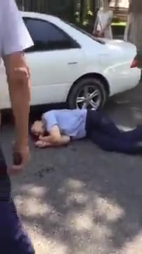 Алматыда террористтер полиция кызматкерин атып кетишти
