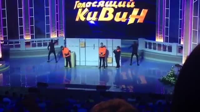 Сергей Лазаревдин Евровидениедеги ырынын аткаруусу кадр артында кандай болгон