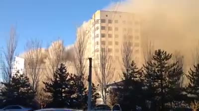 Аалы Токомбаев көчөсүндөгү чоң өрт