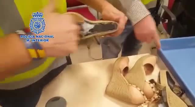 Акчаны такасына катып өтүптүр