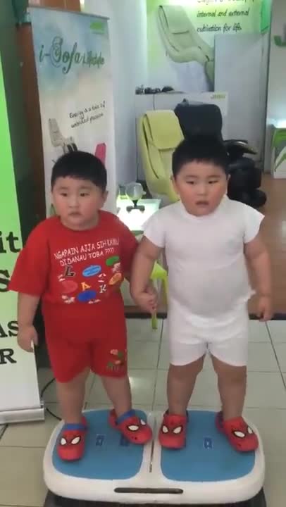 Көрсөң ичиң эзилет
