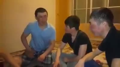  Сиз да досторуңуз менен ичимдик ичесизби? Анда бул тостту угуңуз.