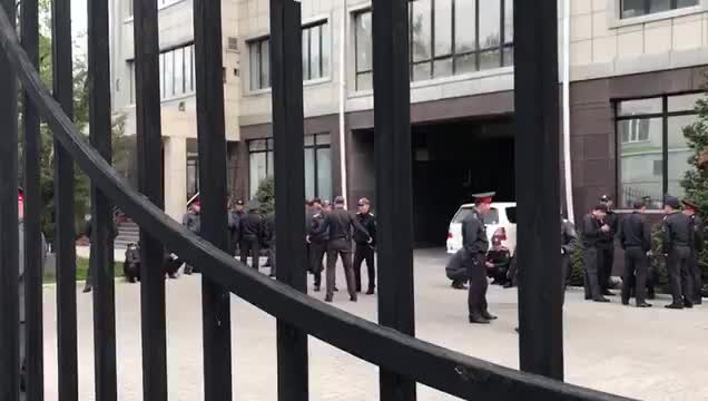 Нариман Түлеевге таандык Сапат-центр курчоодо 2