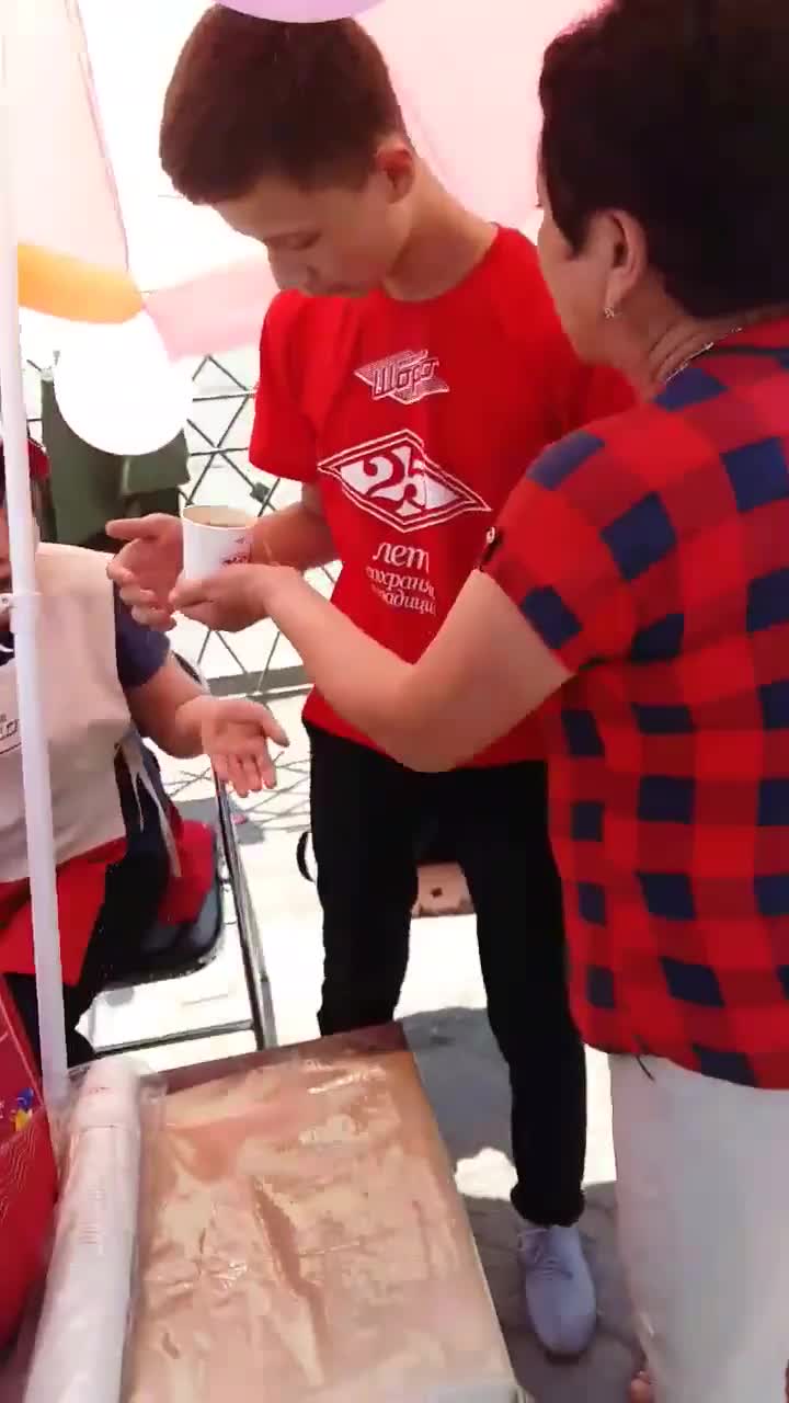 "Шоронун" туулган күнүндө шоро талашып кетишти