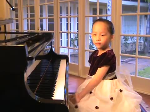 Tiffany Koo (5 жаш) - Chopin Nocturne #20 C Sharp Minor