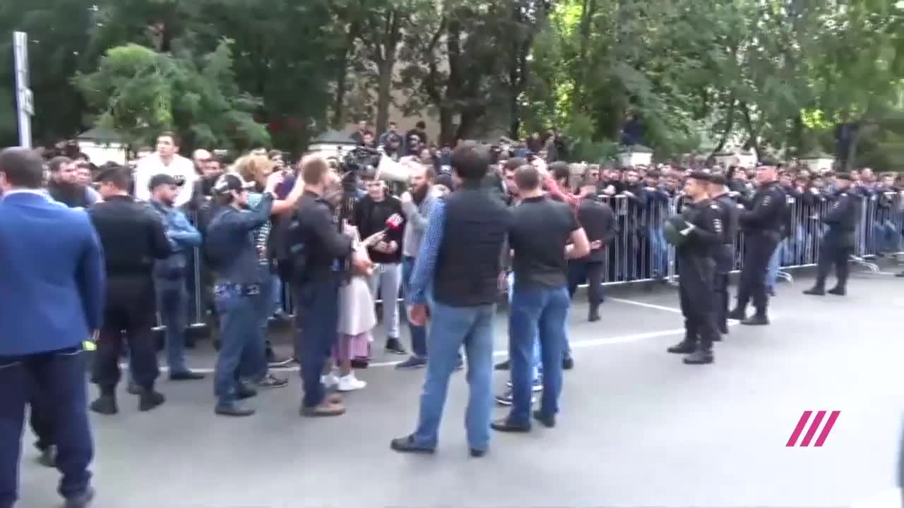 Мусулмандар Москвада Мьянмадагы окуяга каршы митингге чыгышты