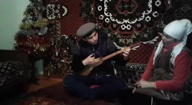Жубайына эң сонун чыгарманы аткарып берди