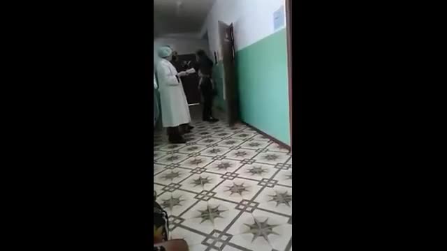 Жалал-Абадда врач дене табы көтөрүлүп жаткан баланы кабыл албай койду