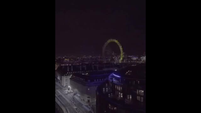 Лондон шаарындагы жаңы жылдык фейерверк