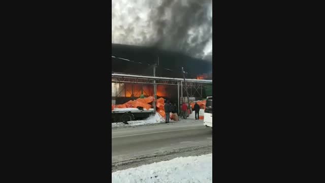 "Эски толчоктогу" дүкөндөн өрт чыкты