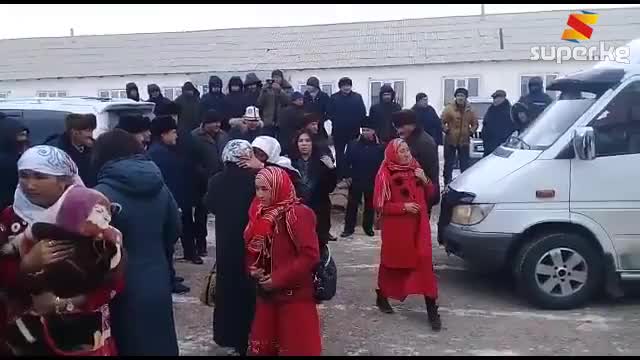 Памирден Алайга 44 кыргыз келди 