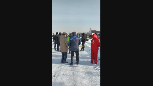 Казакстанда кыйраган учактан 14 киши каза болду