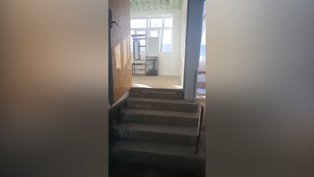 Маркум Равшан Муминовдун үй-бүлөсүнө өкмөт берген үйдүн көрүнүшү