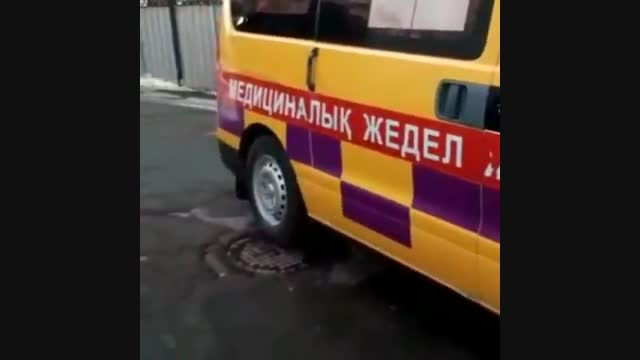 Алматынын аэропортунда "вирус жуктуруп алгандарды" тосуп алуу үчүн окуу өттү