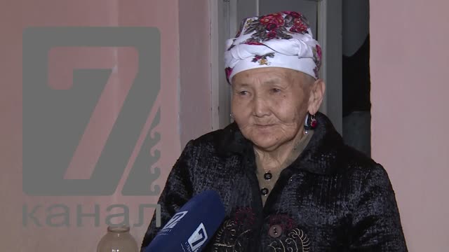 Балдары менен соттошкон эне