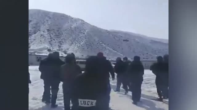 Жумгалда Ухандан келген Кытай жарандары иштеп жатышат дешет тургундар