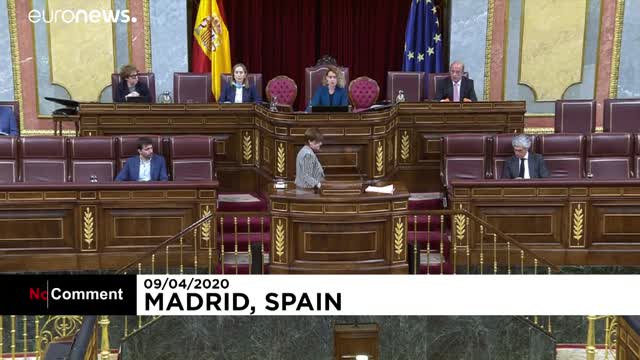 Испания парламентинде дарыгерлерге кол чабышты